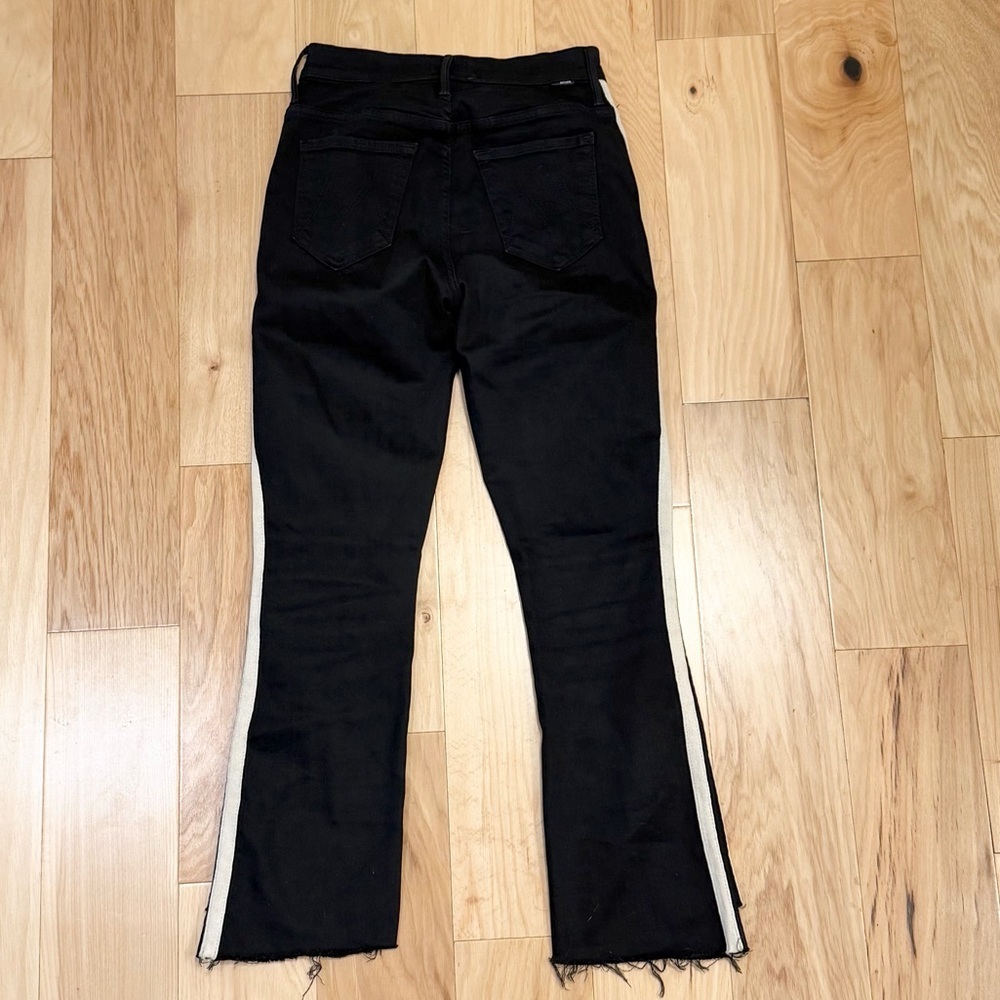 LIKE NEW Mother Women’s The Insider Crop Step Fray Denim Jeans - Picture 2 of 10